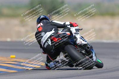 media/Oct-01-2023-SoCal Trackdays (Sun) [[4c570cc352]]/Turn 14 Backside (1120am)/